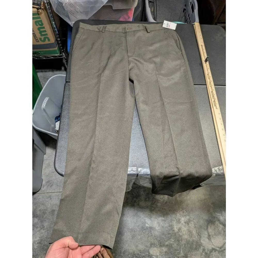 NWT Van Heusen Traveler Flat Front Slim Melange Stretch Dress Pant